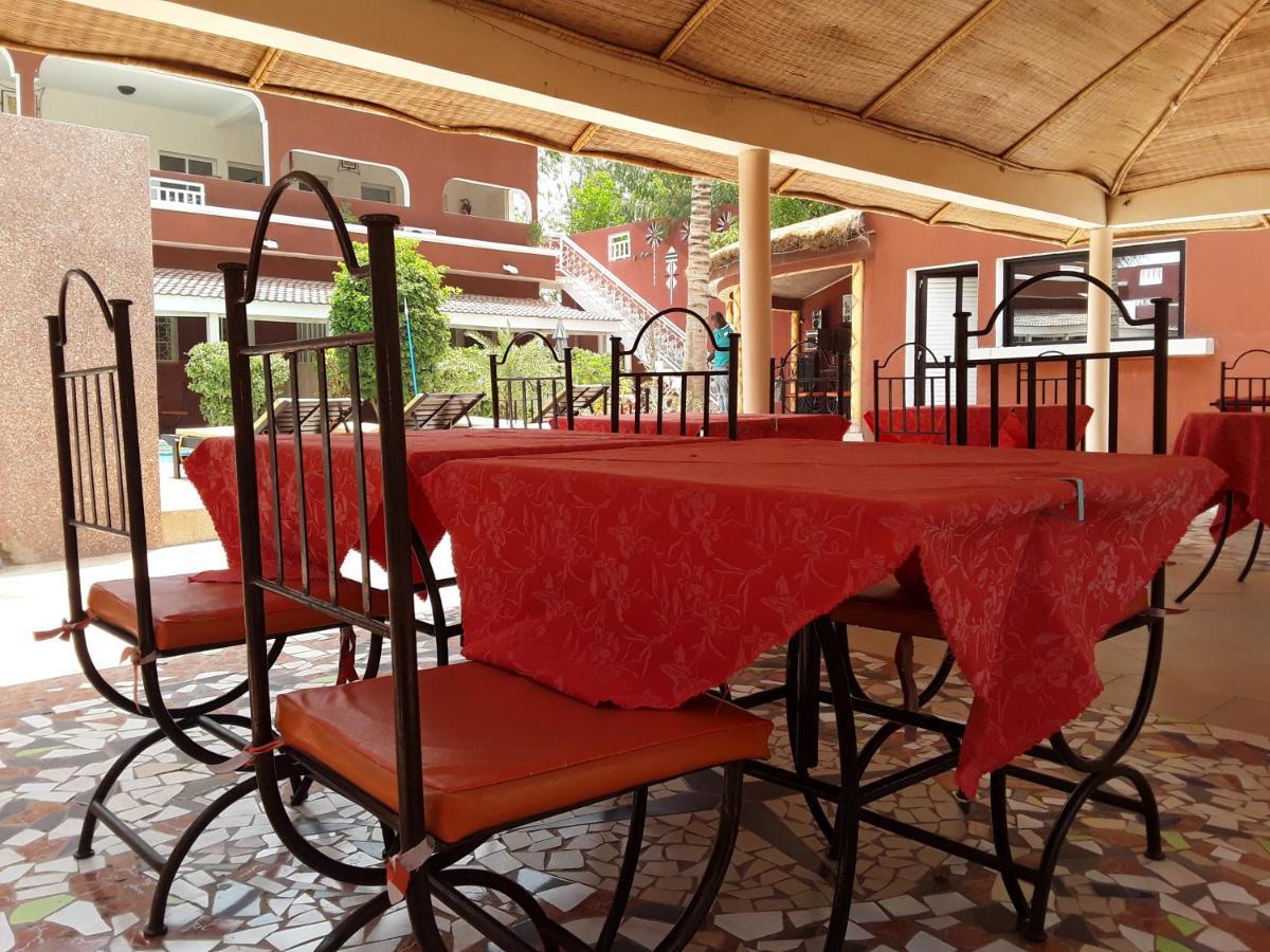 Hotel Grazia Maria M'Bour Buitenkant foto