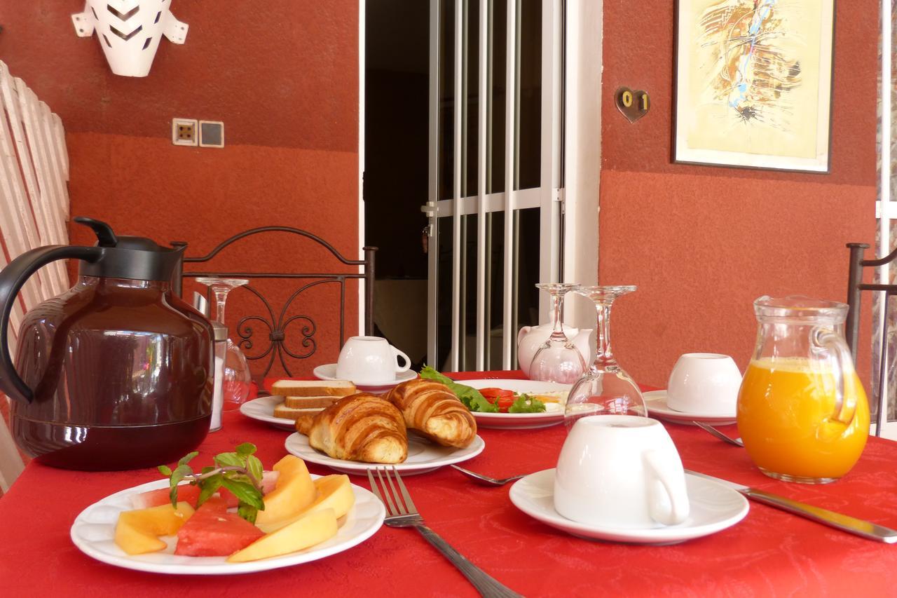 Hotel Grazia Maria M'Bour Buitenkant foto