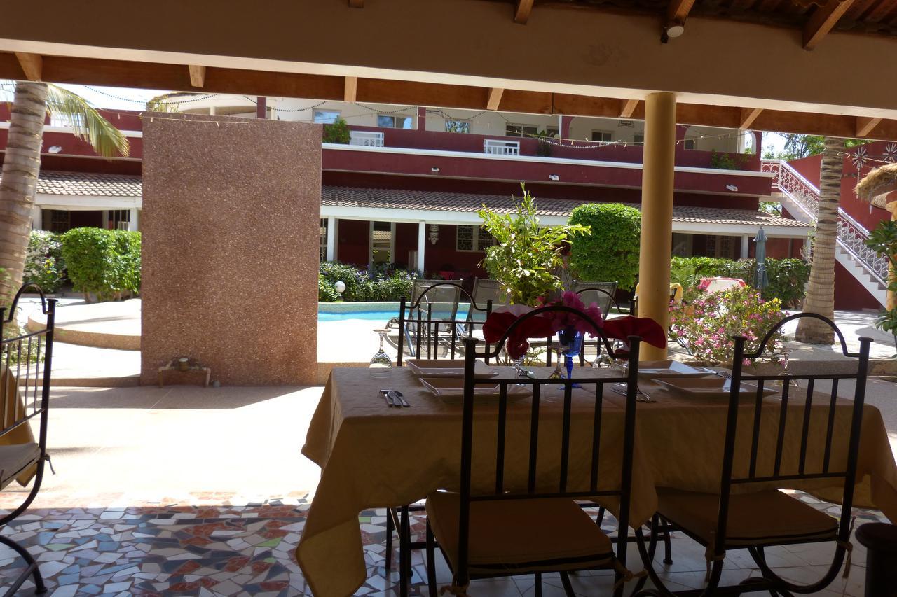 Hotel Grazia Maria M'Bour Buitenkant foto