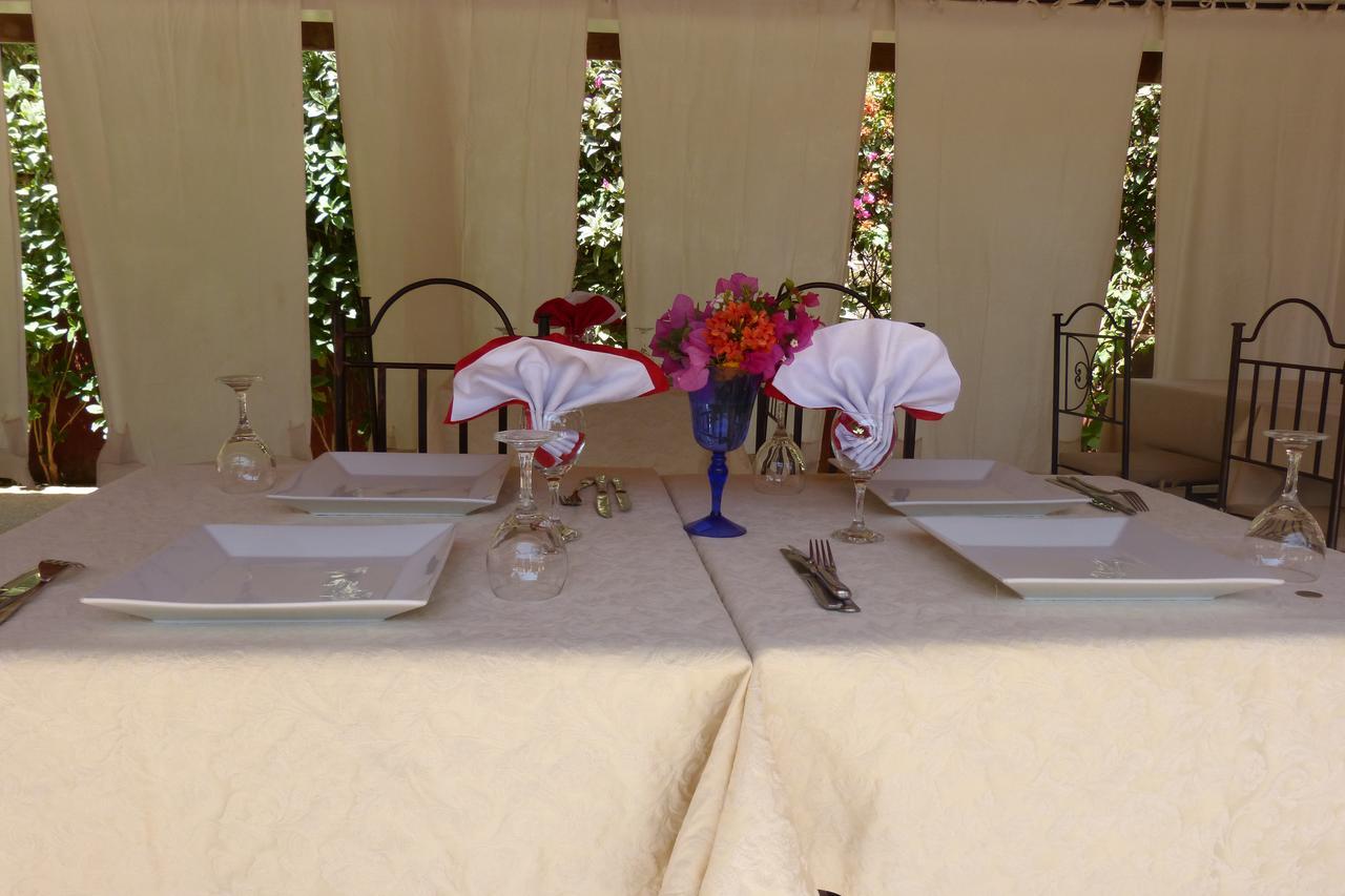 Hotel Grazia Maria M'Bour Buitenkant foto